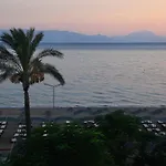 Club Cactus Paradise Отель Гумульдур