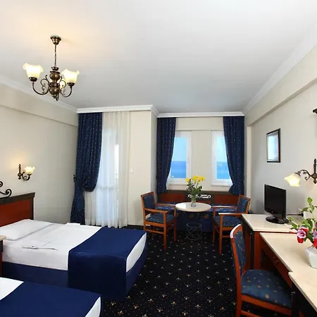 天堂俱乐部仙人掌酒店