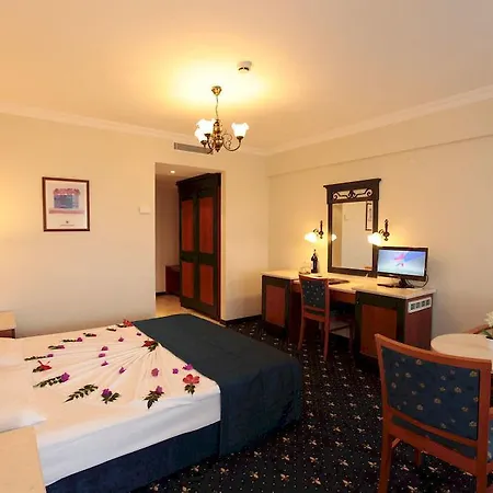 Club Cactus Paradise Gumuldur