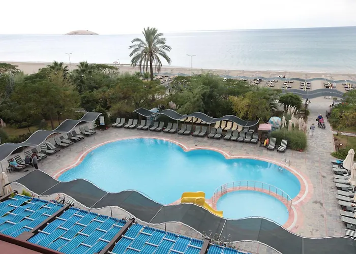 天堂俱乐部仙人掌酒店