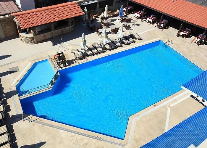 Club Cactus Paradise Hotel