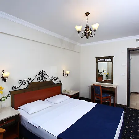 Club Cactus Paradise 4* Гумульдур